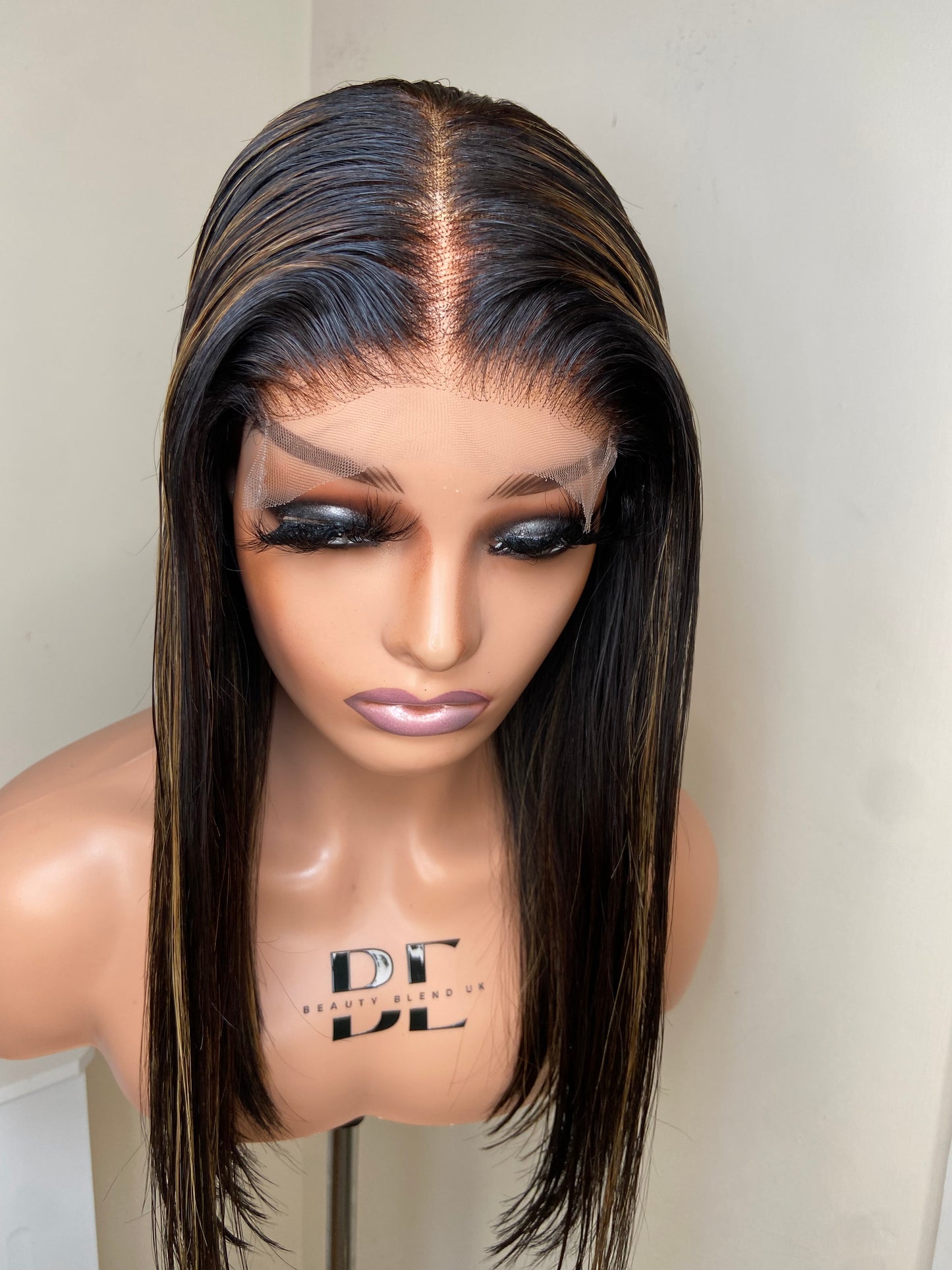 SADIE | Blonde Highlights Wig | HD Lace Closure 5x5 | Virgin Vietnamese Bone Straight Hair | Bleached Knots