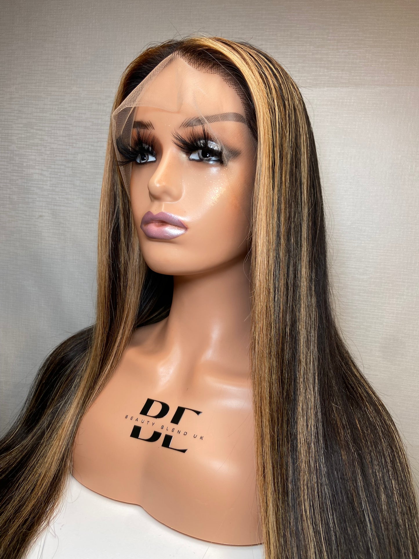 DEE | Single Donor Virgin Hair Full Lace Wig | Balayage Highlights | Bone Straight 20”