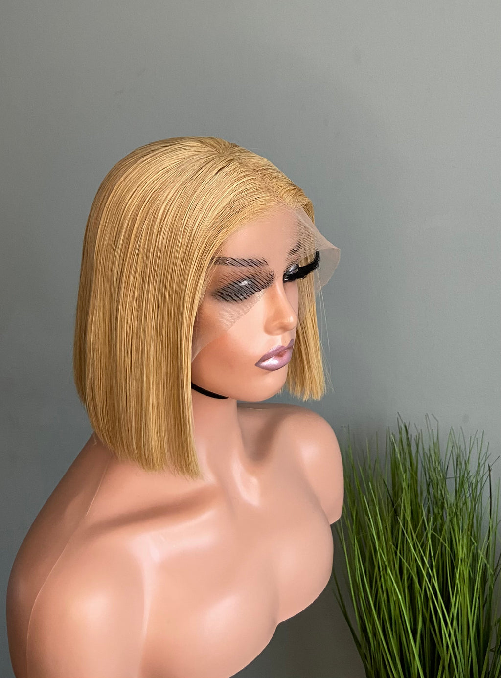 Lace Front Wig | 10” Straight Blonde Bob | 100% Real Human Hair | Bob Cut