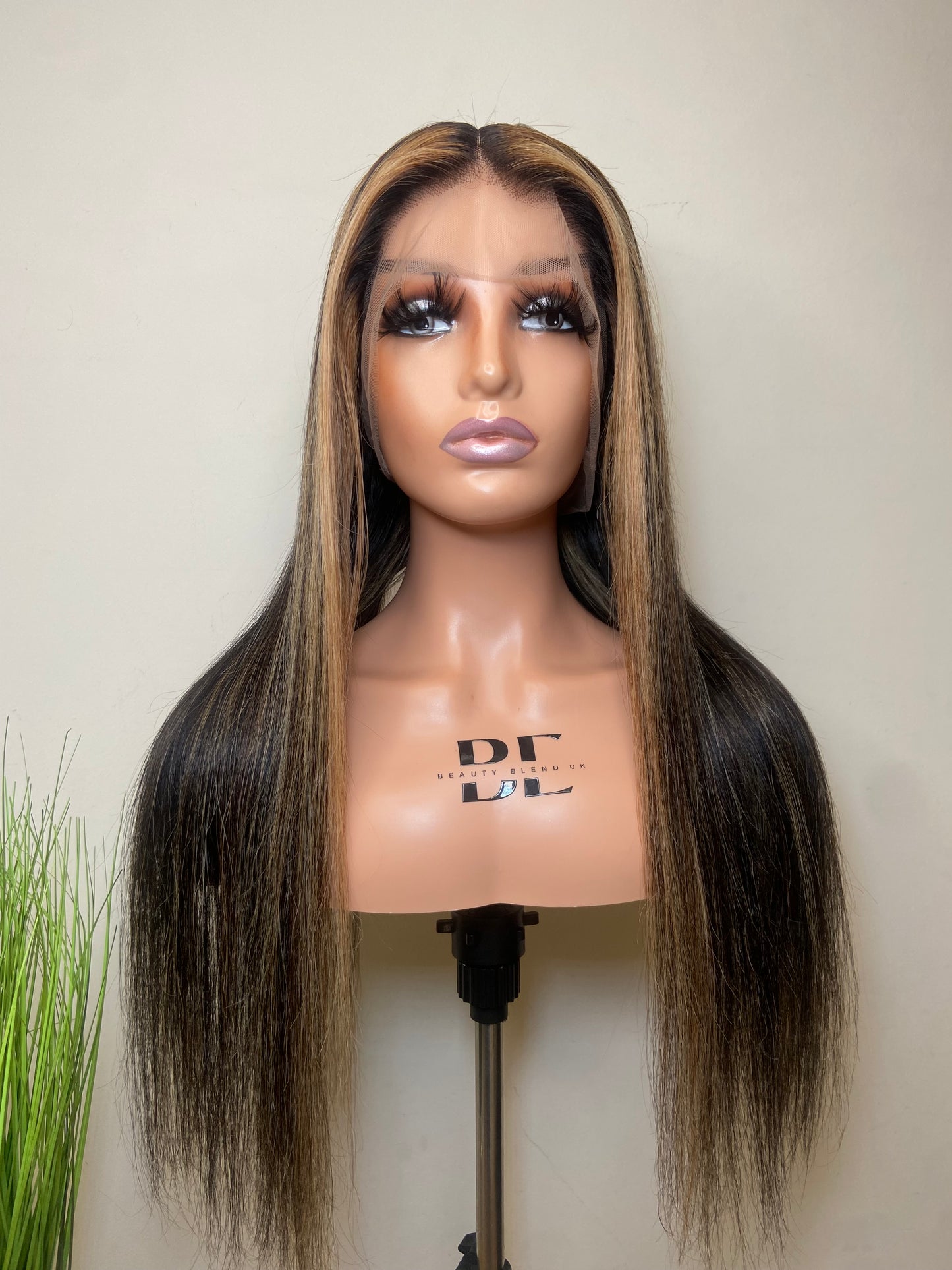 DEE | Single Donor Virgin Hair Full Lace Wig | Balayage Highlights | Bone Straight 20”