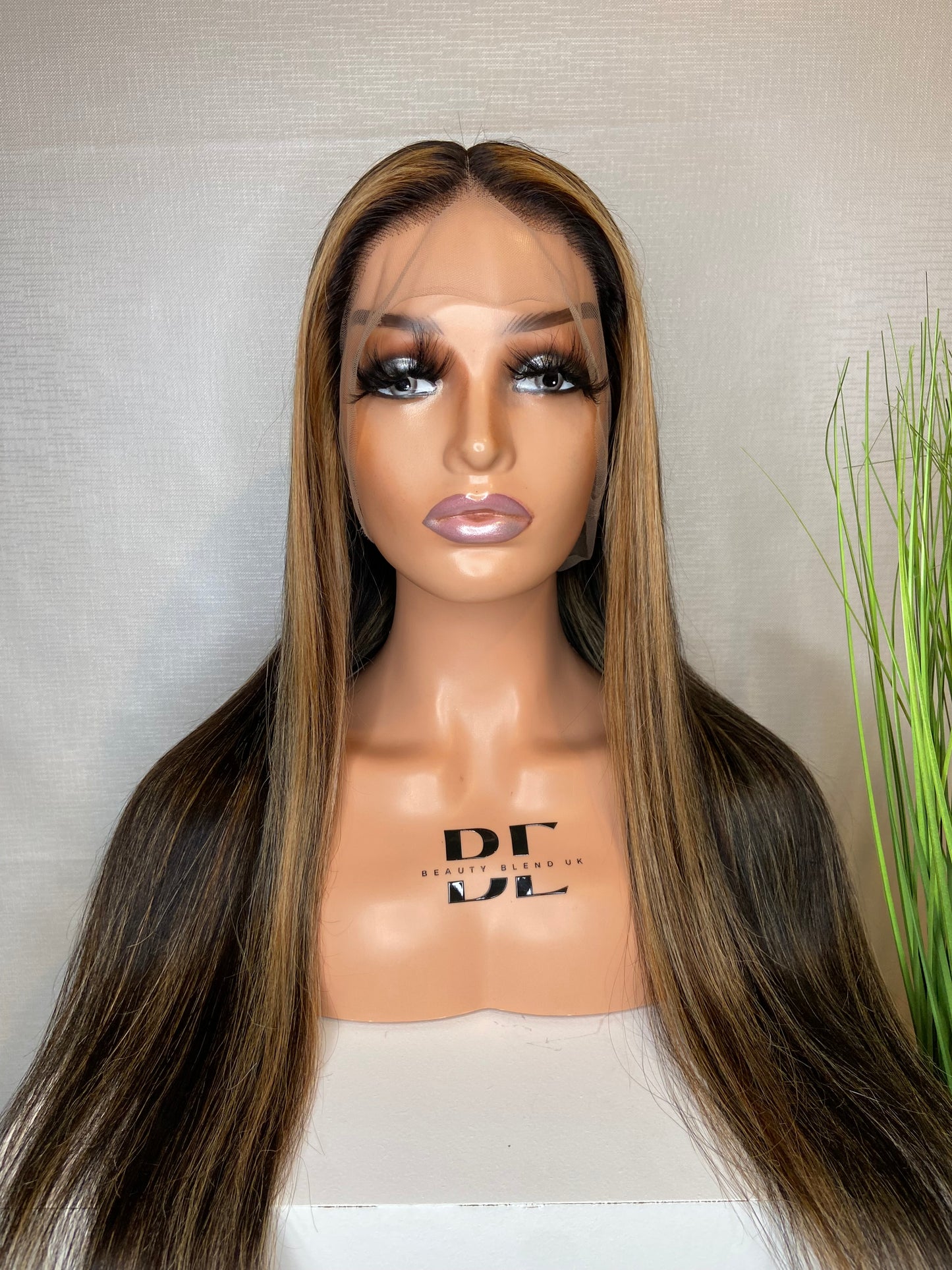 DEE | Single Donor Virgin Hair Full Lace Wig | Balayage Highlights | Bone Straight 20”