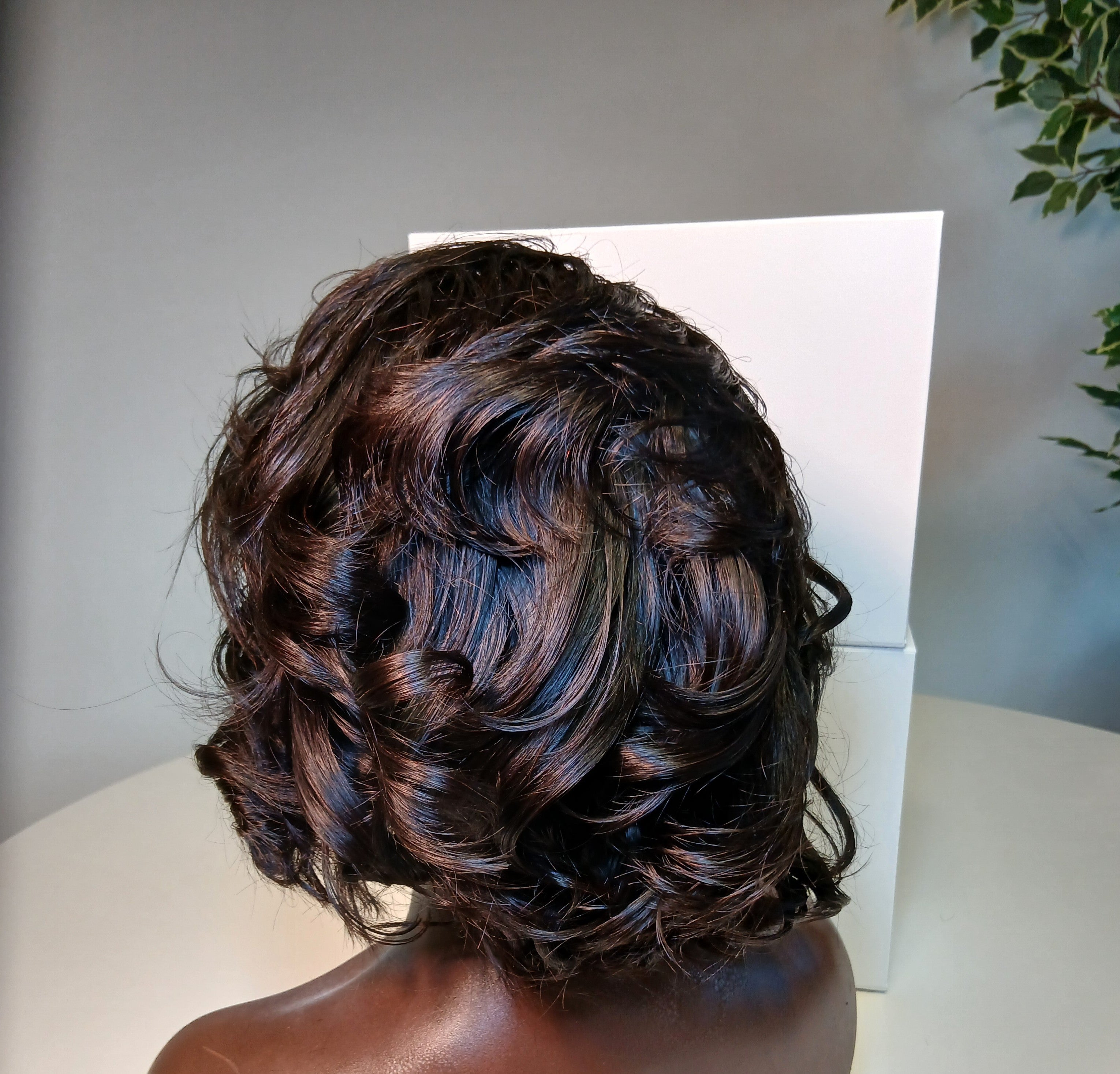 SADE | Full Lace Wig 8 inches | Human Hair | Transparent Swiss Lace