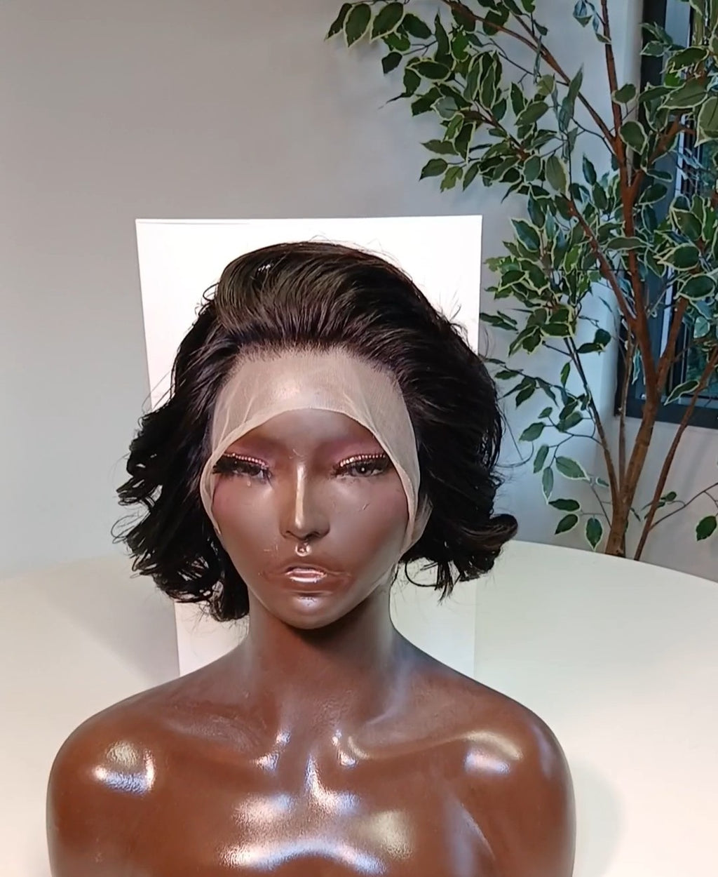 SADE | Full Lace Wig 8 inches | Human Hair | Transparent Swiss Lace